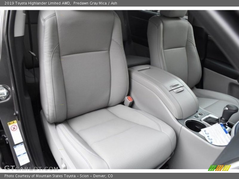 Predawn Gray Mica / Ash 2019 Toyota Highlander Limited AWD