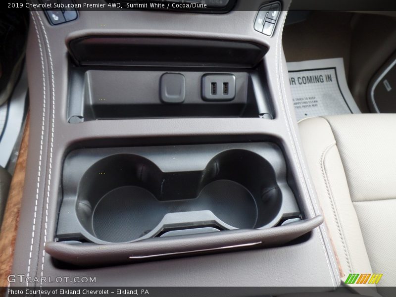 Summit White / Cocoa/Dune 2019 Chevrolet Suburban Premier 4WD