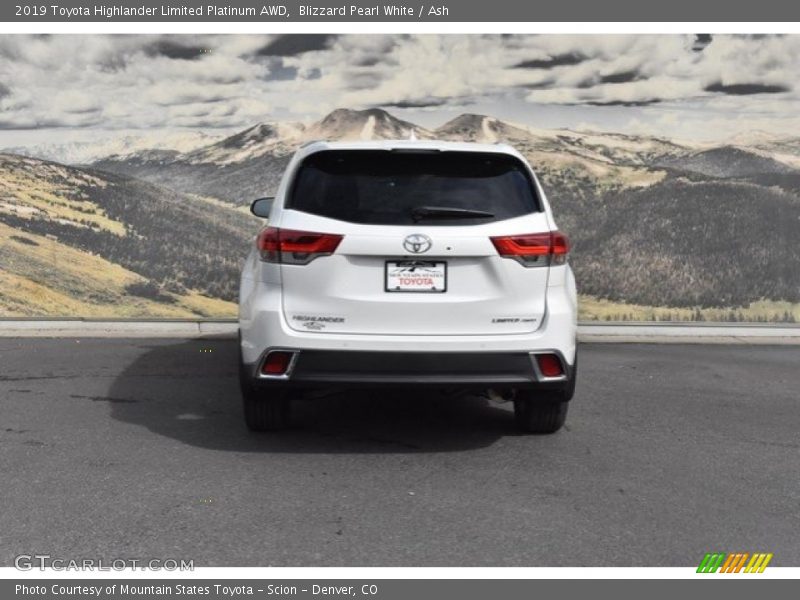 Blizzard Pearl White / Ash 2019 Toyota Highlander Limited Platinum AWD