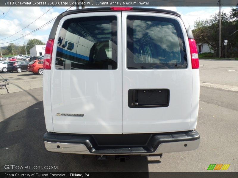 Summit White / Medium Pewter 2018 Chevrolet Express 2500 Cargo Extended WT