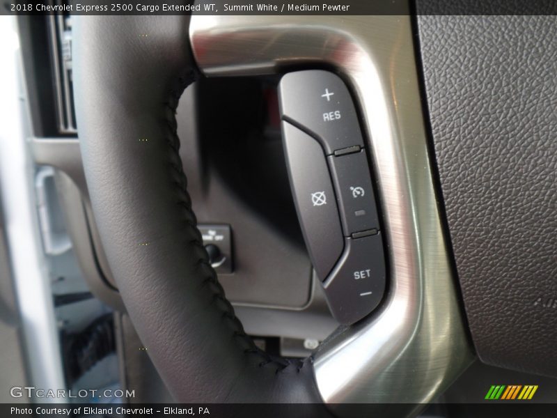 Summit White / Medium Pewter 2018 Chevrolet Express 2500 Cargo Extended WT