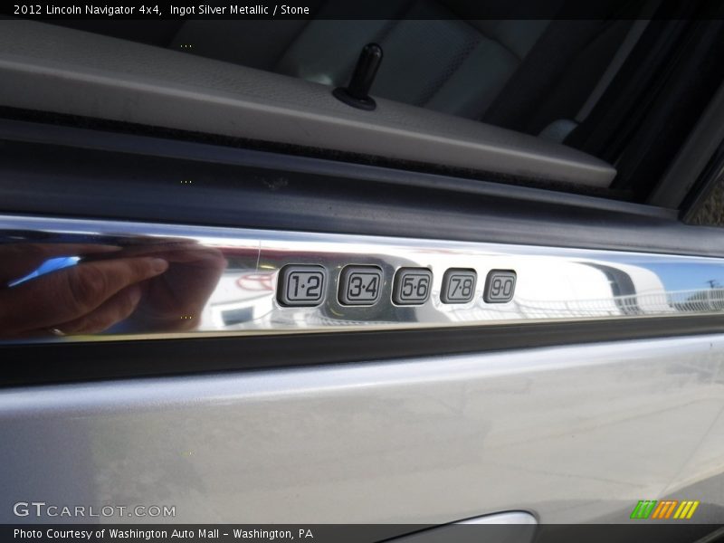 Ingot Silver Metallic / Stone 2012 Lincoln Navigator 4x4
