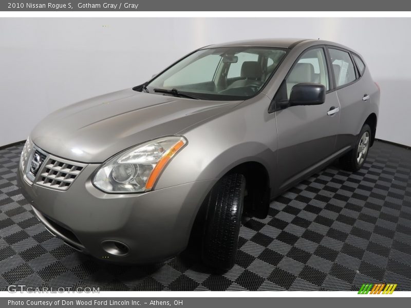 Gotham Gray / Gray 2010 Nissan Rogue S