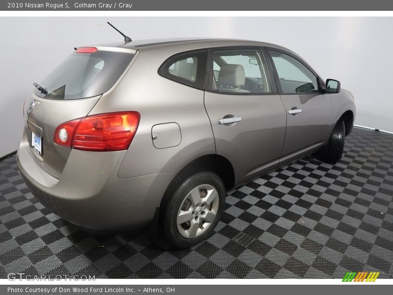 Gotham Gray / Gray 2010 Nissan Rogue S