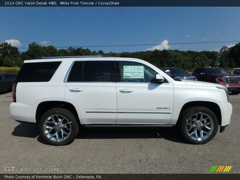 White Frost Tintcoat / Cocoa/Shale 2019 GMC Yukon Denali 4WD