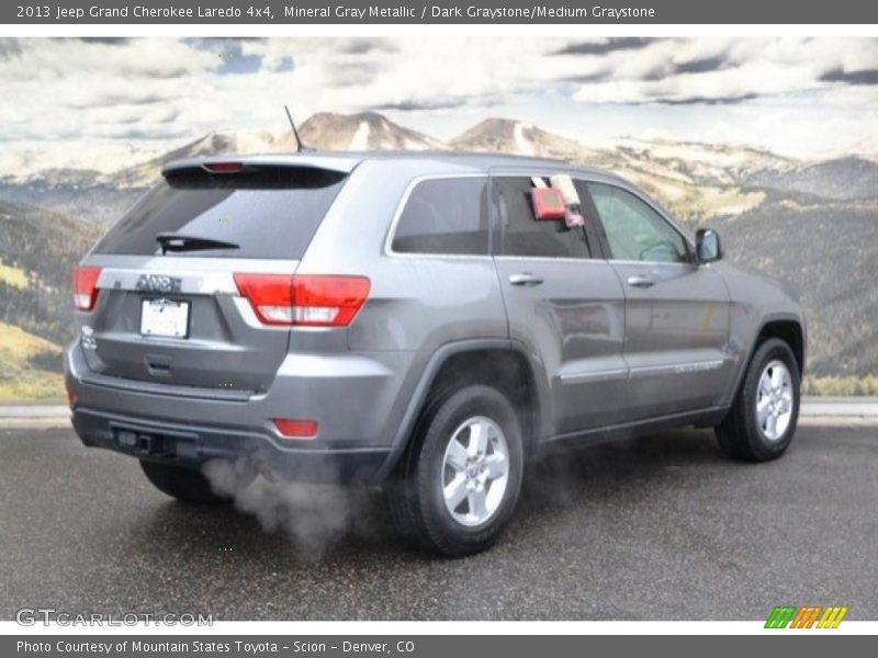 Mineral Gray Metallic / Dark Graystone/Medium Graystone 2013 Jeep Grand Cherokee Laredo 4x4