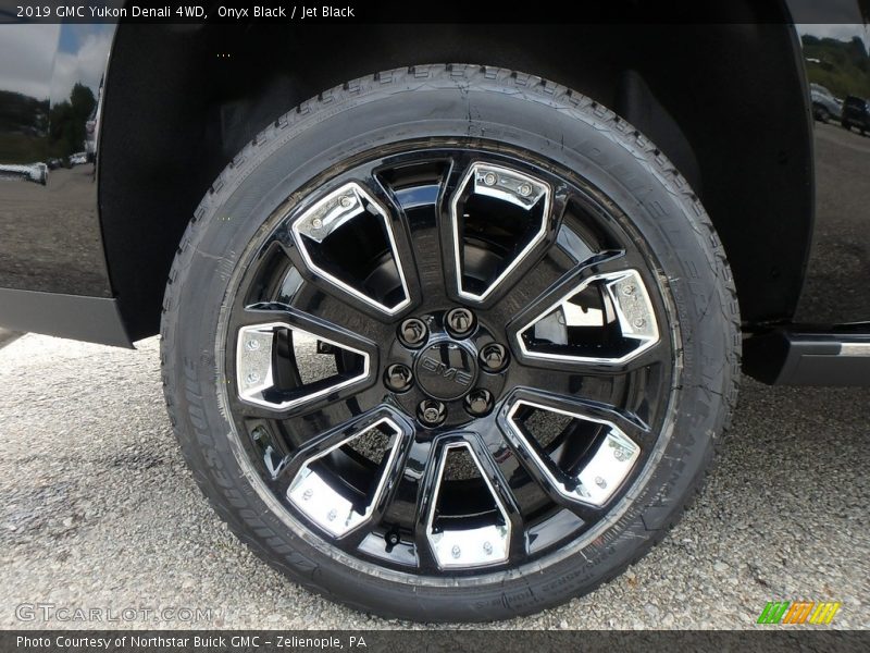 Onyx Black / Jet Black 2019 GMC Yukon Denali 4WD