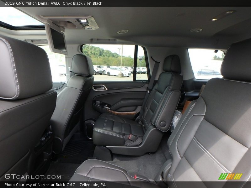 Onyx Black / Jet Black 2019 GMC Yukon Denali 4WD