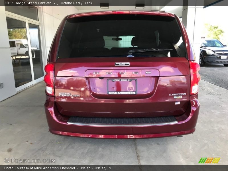 Octane Red / Black 2017 Dodge Grand Caravan GT