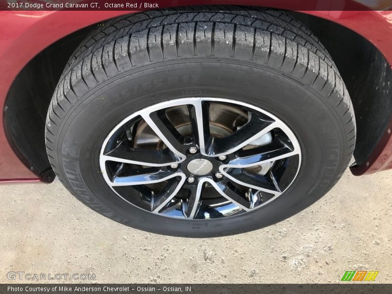 Octane Red / Black 2017 Dodge Grand Caravan GT
