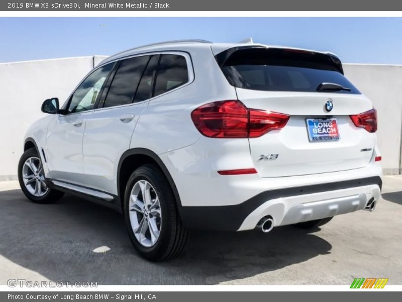 Mineral White Metallic / Black 2019 BMW X3 sDrive30i