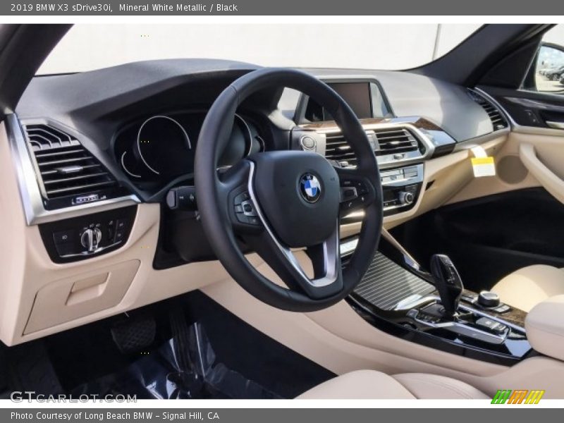 Mineral White Metallic / Black 2019 BMW X3 sDrive30i