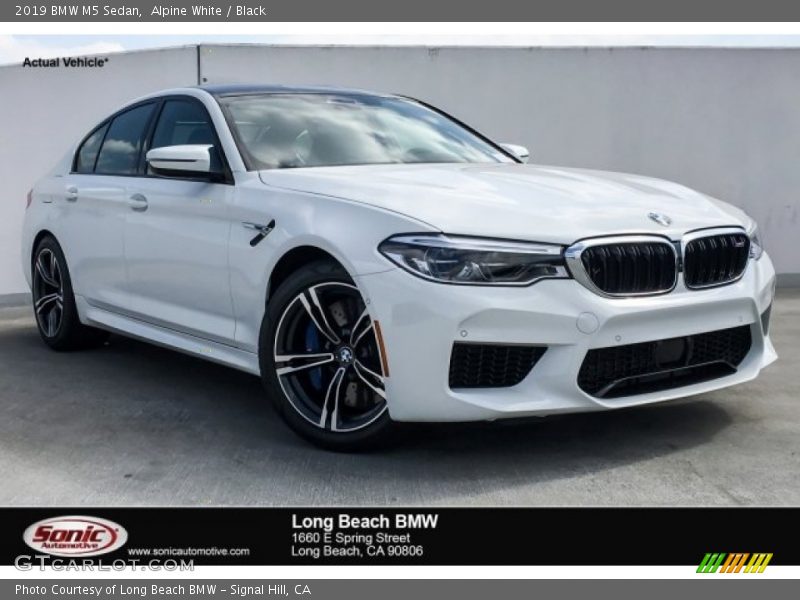 Alpine White / Black 2019 BMW M5 Sedan