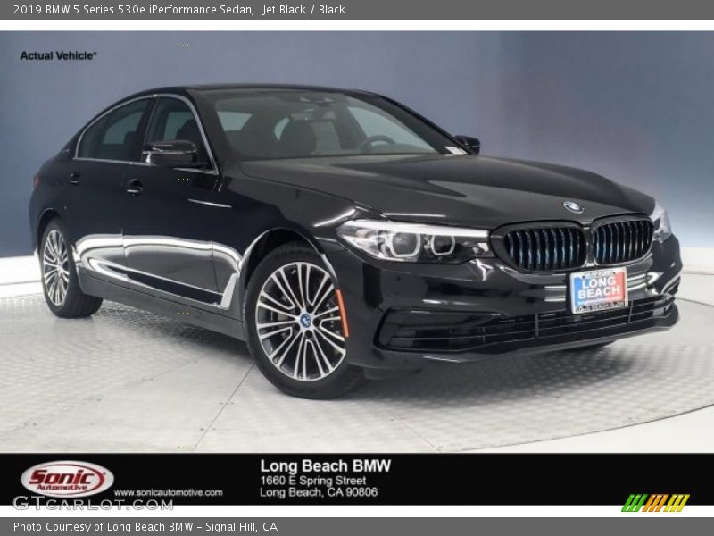 Jet Black / Black 2019 BMW 5 Series 530e iPerformance Sedan