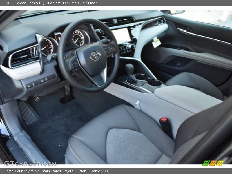 Midnight Black Metallic / Black 2019 Toyota Camry LE