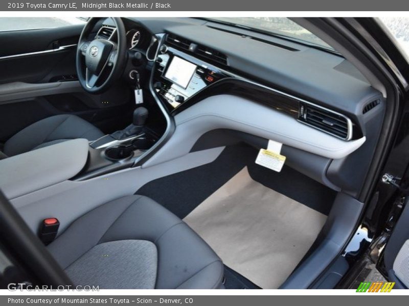 Midnight Black Metallic / Black 2019 Toyota Camry LE