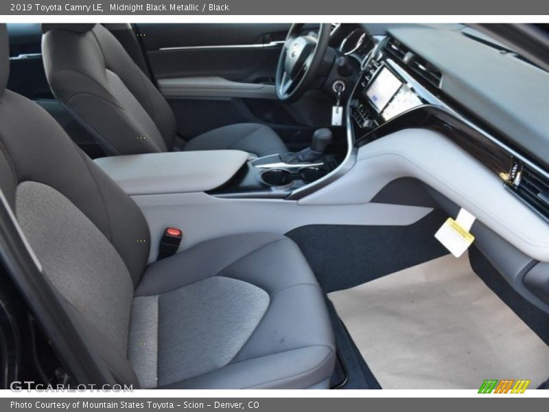 Midnight Black Metallic / Black 2019 Toyota Camry LE