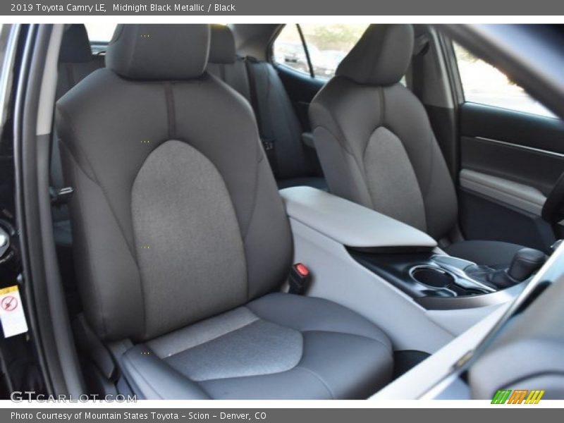 Midnight Black Metallic / Black 2019 Toyota Camry LE