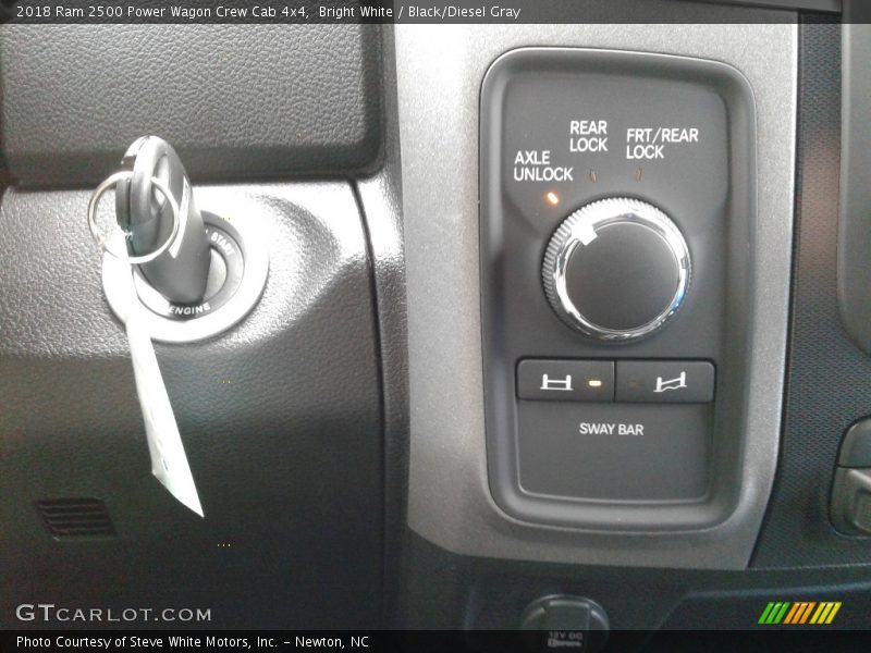 Bright White / Black/Diesel Gray 2018 Ram 2500 Power Wagon Crew Cab 4x4