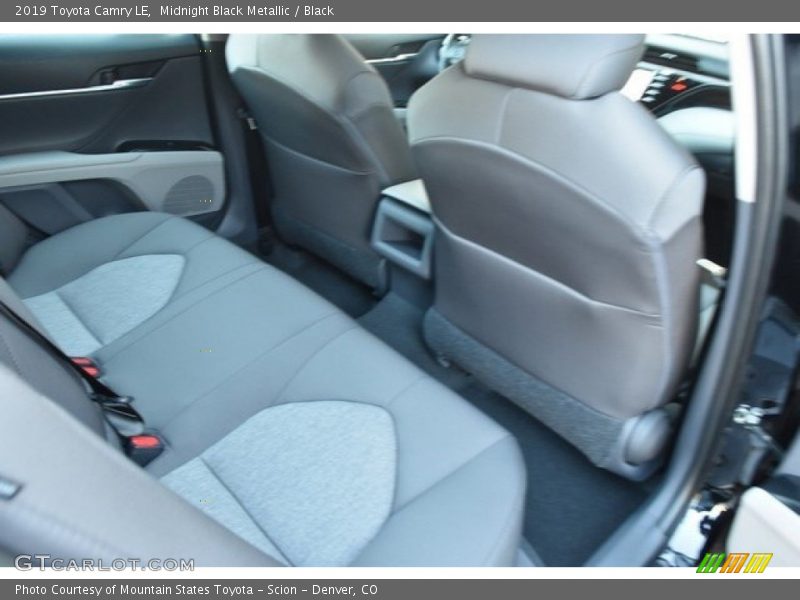 Midnight Black Metallic / Black 2019 Toyota Camry LE