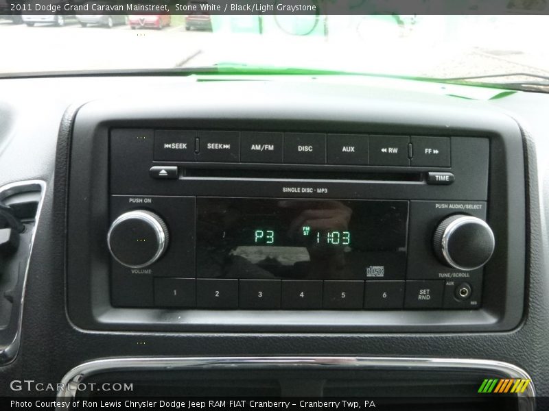 Stone White / Black/Light Graystone 2011 Dodge Grand Caravan Mainstreet