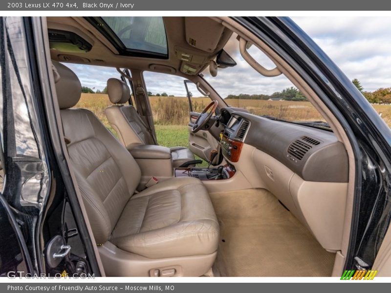 Black Onyx / Ivory 2003 Lexus LX 470 4x4