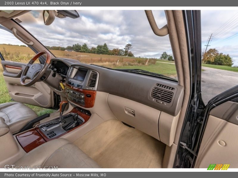Black Onyx / Ivory 2003 Lexus LX 470 4x4