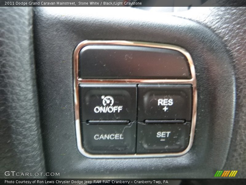 Stone White / Black/Light Graystone 2011 Dodge Grand Caravan Mainstreet