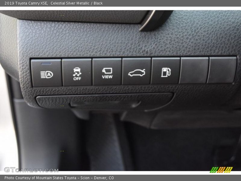 Celestial Silver Metallic / Black 2019 Toyota Camry XSE