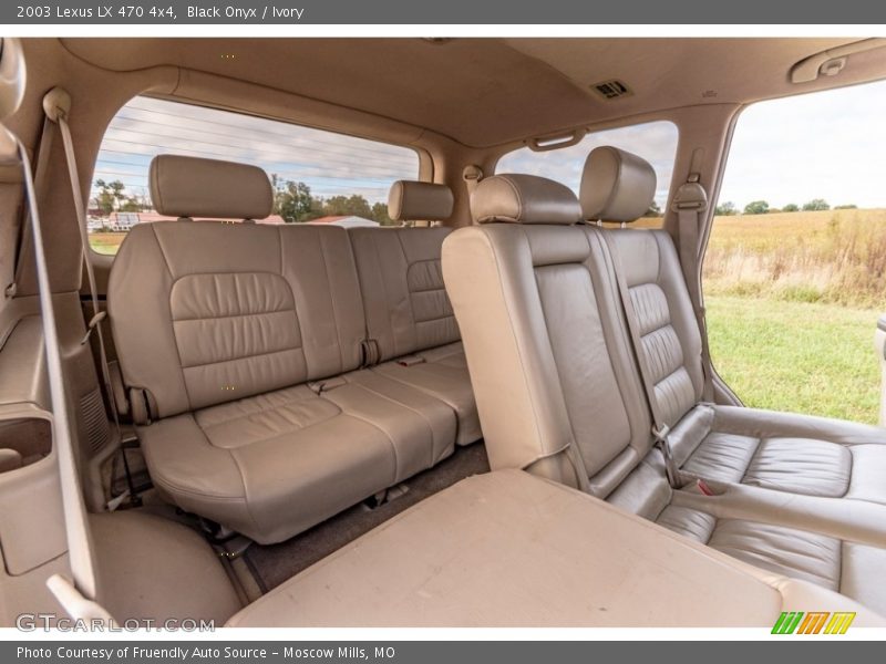 Black Onyx / Ivory 2003 Lexus LX 470 4x4