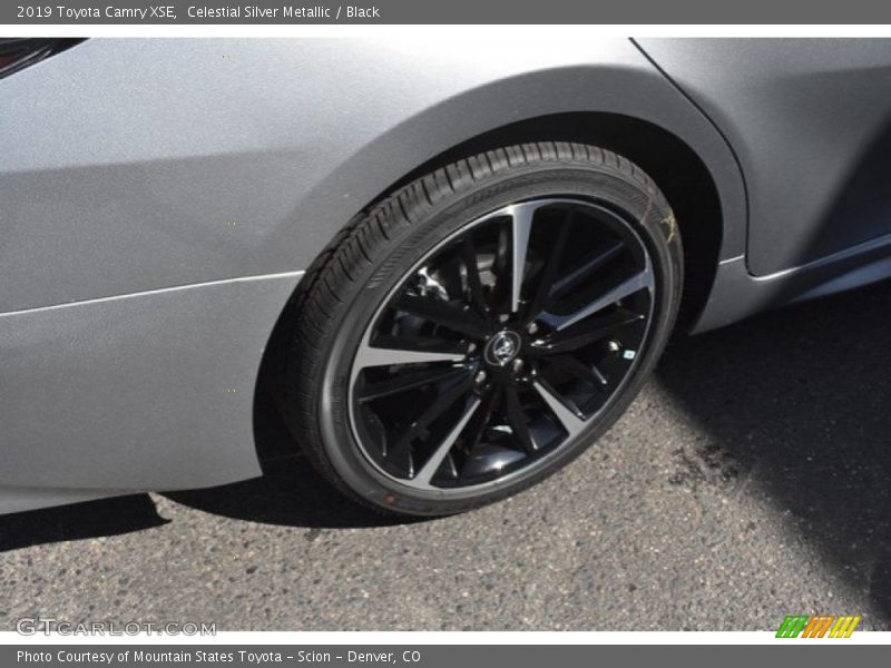 Celestial Silver Metallic / Black 2019 Toyota Camry XSE