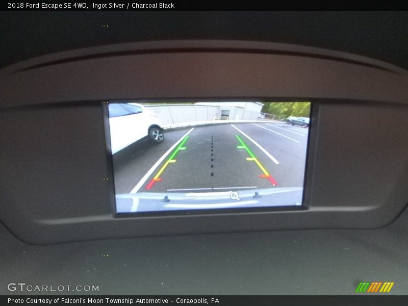 Ingot Silver / Charcoal Black 2018 Ford Escape SE 4WD