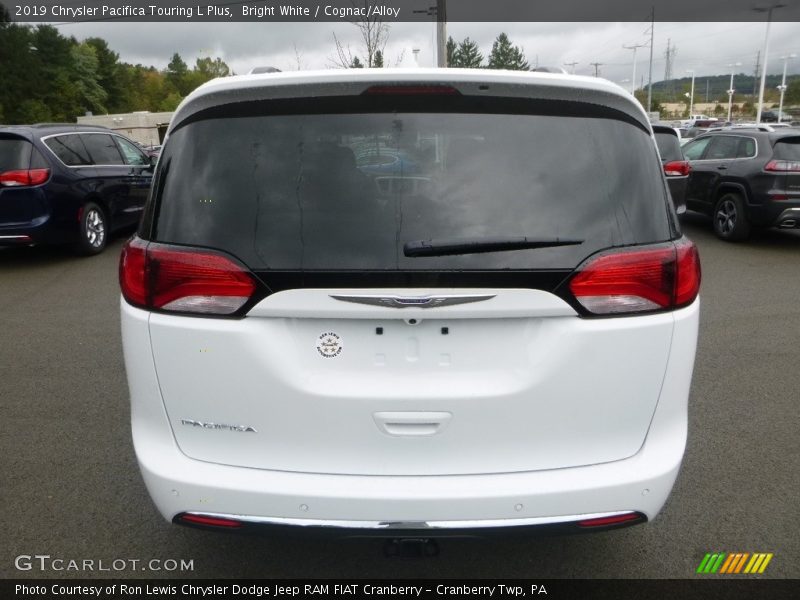 Bright White / Cognac/Alloy 2019 Chrysler Pacifica Touring L Plus