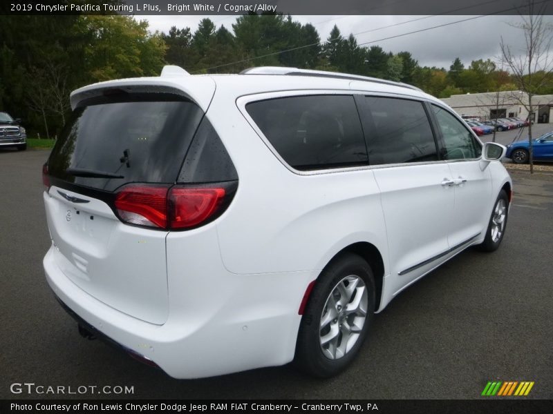 Bright White / Cognac/Alloy 2019 Chrysler Pacifica Touring L Plus