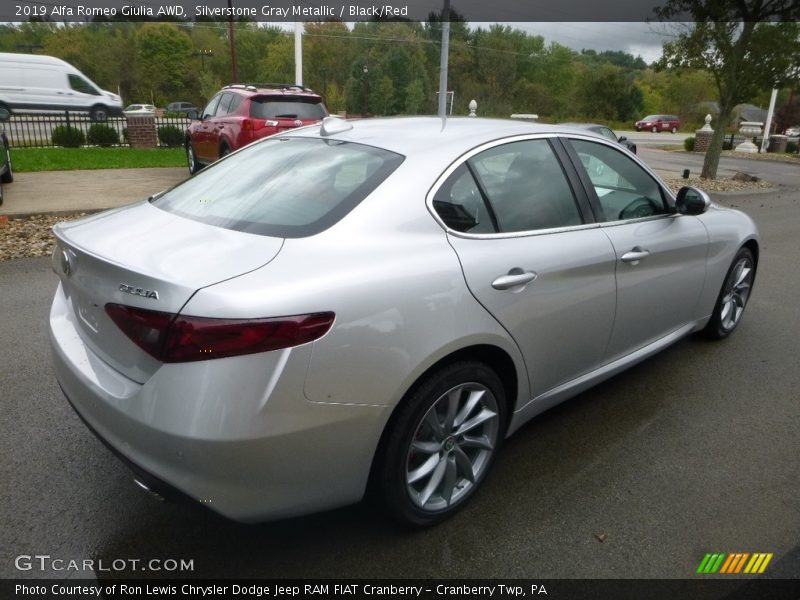 Silverstone Gray Metallic / Black/Red 2019 Alfa Romeo Giulia AWD