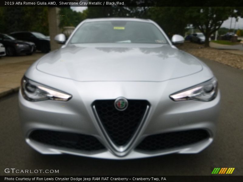 Silverstone Gray Metallic / Black/Red 2019 Alfa Romeo Giulia AWD