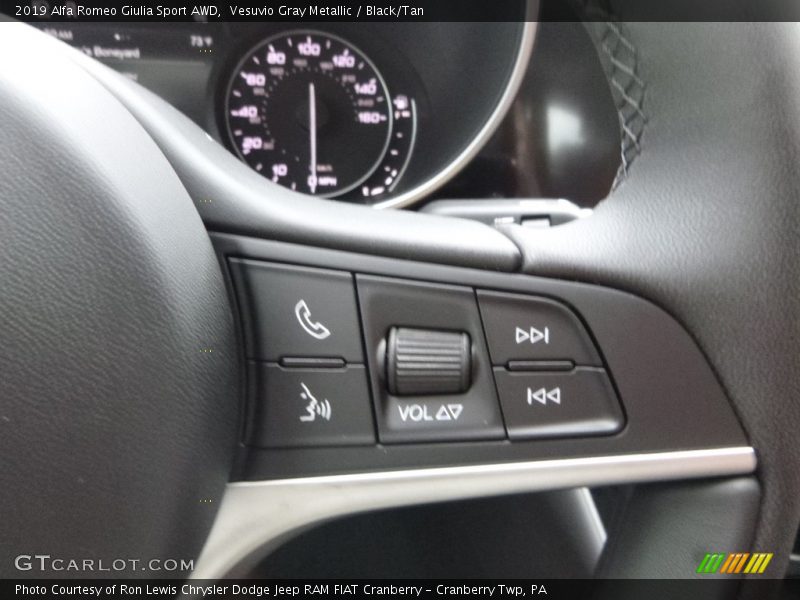  2019 Giulia Sport AWD Steering Wheel