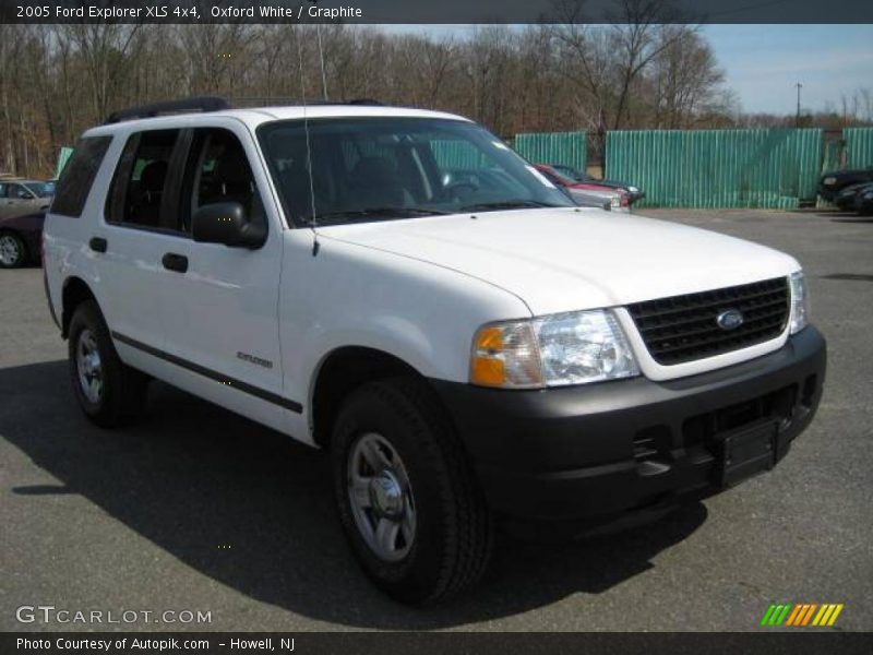 Oxford White / Graphite 2005 Ford Explorer XLS 4x4