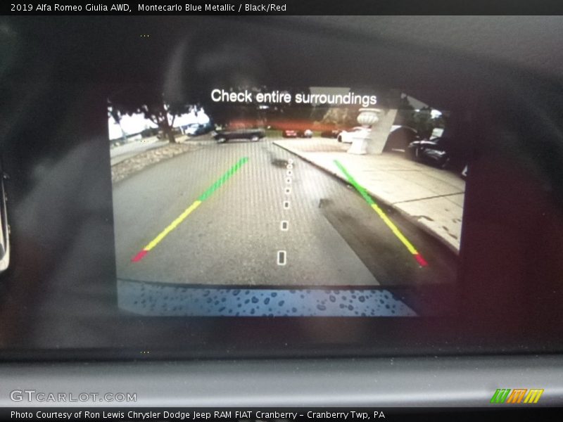 Montecarlo Blue Metallic / Black/Red 2019 Alfa Romeo Giulia AWD