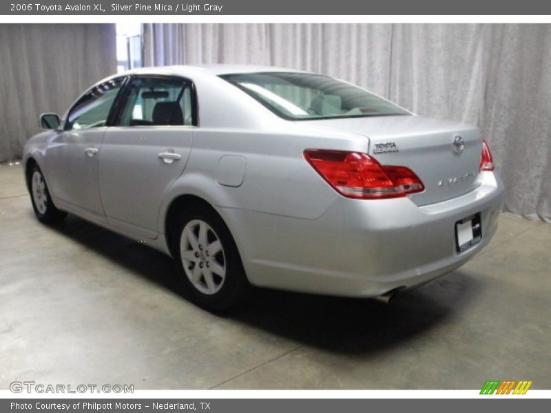 Silver Pine Mica / Light Gray 2006 Toyota Avalon XL
