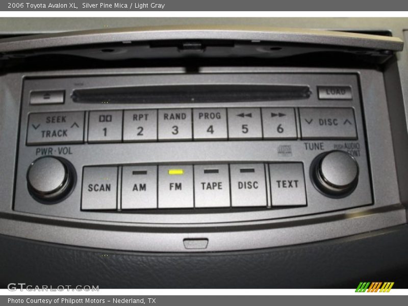 Silver Pine Mica / Light Gray 2006 Toyota Avalon XL