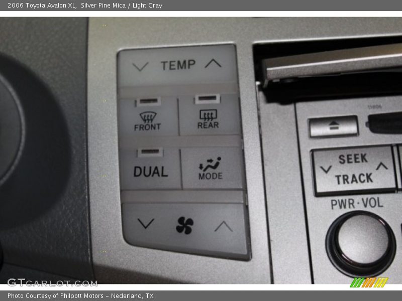 Silver Pine Mica / Light Gray 2006 Toyota Avalon XL