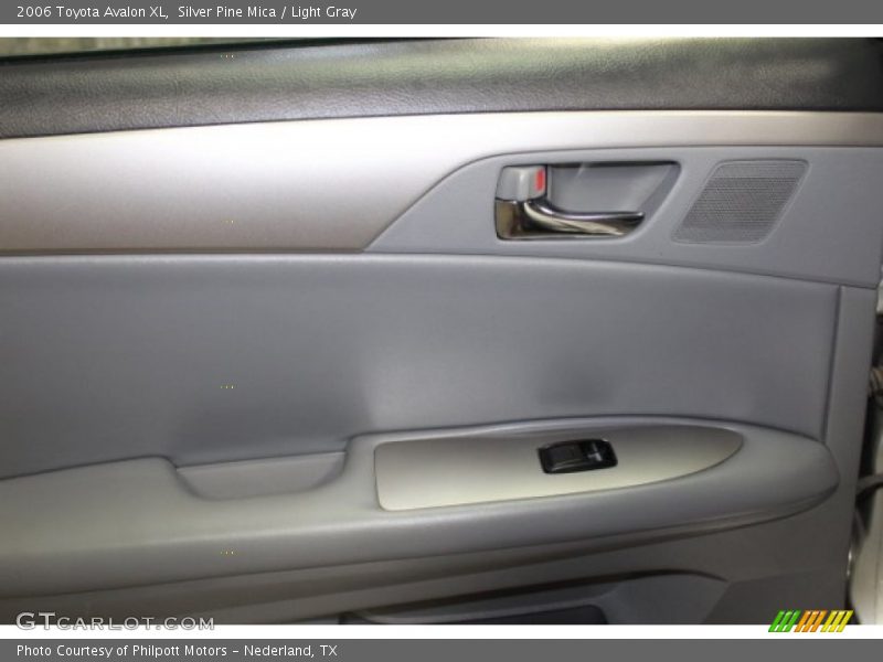 Silver Pine Mica / Light Gray 2006 Toyota Avalon XL