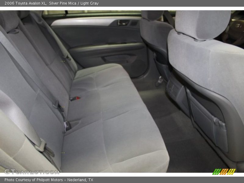 Silver Pine Mica / Light Gray 2006 Toyota Avalon XL