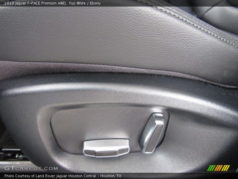 Fuji White / Ebony 2019 Jaguar F-PACE Premium AWD