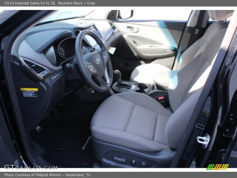 Becketts Black / Gray 2019 Hyundai Santa Fe XL SE