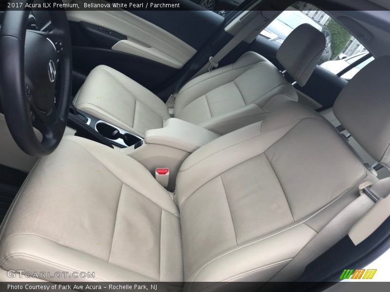 Bellanova White Pearl / Parchment 2017 Acura ILX Premium