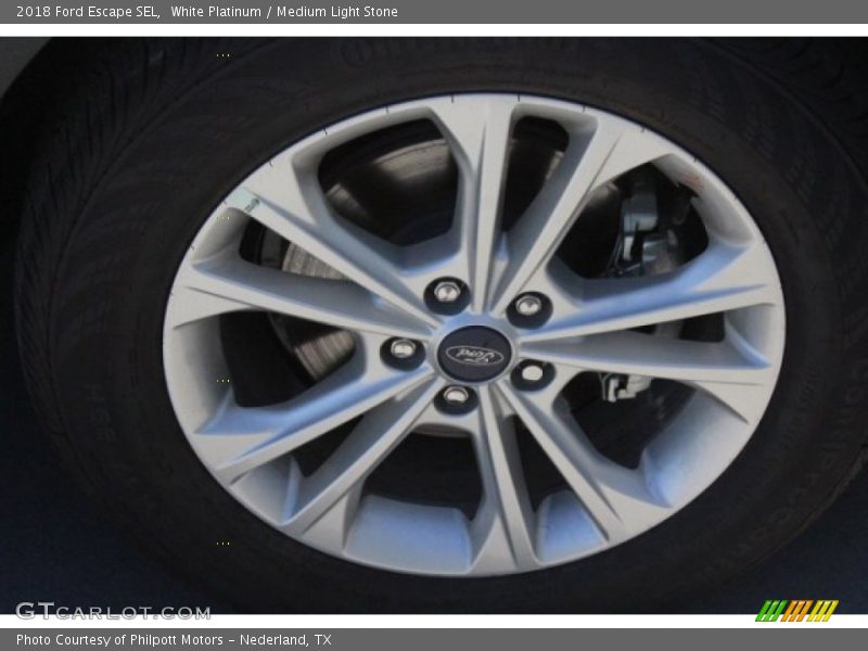 White Platinum / Medium Light Stone 2018 Ford Escape SEL