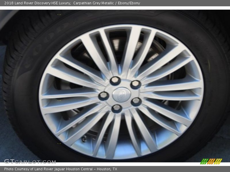 Carpathian Grey Metallic / Ebony/Ebony 2018 Land Rover Discovery HSE Luxury