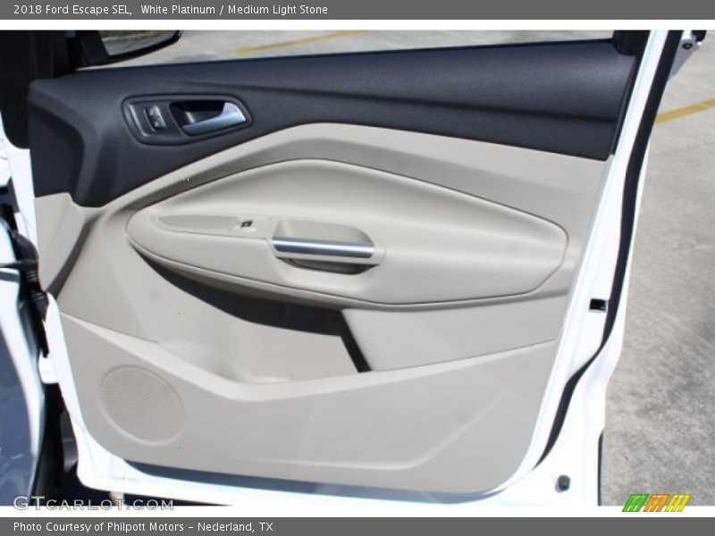 White Platinum / Medium Light Stone 2018 Ford Escape SEL